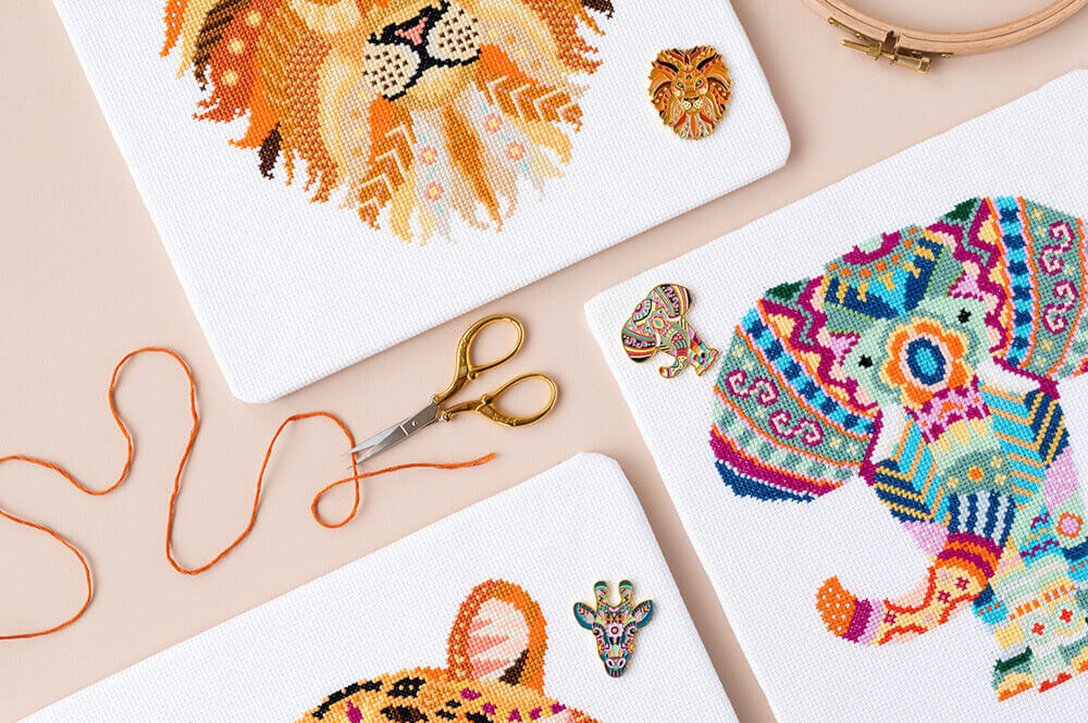 8 creative & colourful cross stitch patterns for animal lovers