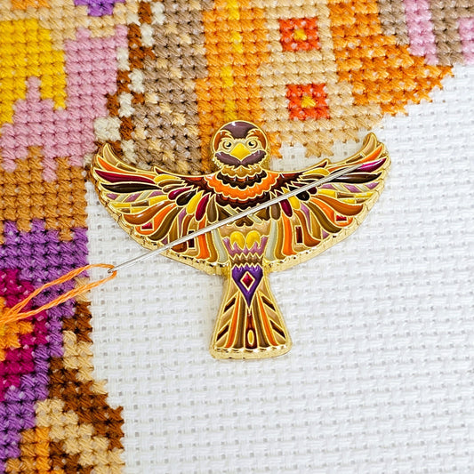 Mandala Sparrow Needle Minder